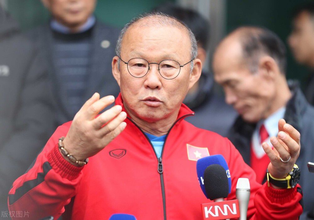 泰山的吼声究竟是做出来的声效，还是奥运游泳健将男主角约翰尼·韦斯穆勒自己的声音还是没有定论，但女主角莫琳·奥沙利文一直坚称，那是韦斯穆勒自己的声音。